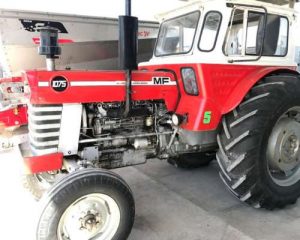 Tractor MASSEY FERGUSON 1075